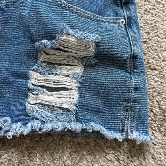 Pacsun High Rise Festival Distressed Denim Jean Shorts Medium Wash Women Size 27 - Picture 7 of 14